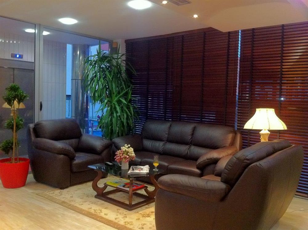 Hotel Adria Pristina Rom bilde